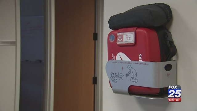 Proposed Mass. law would require AED training for students, parents, coaches