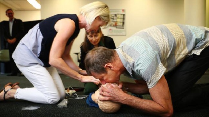 CPR: learn to stop, assist and revive