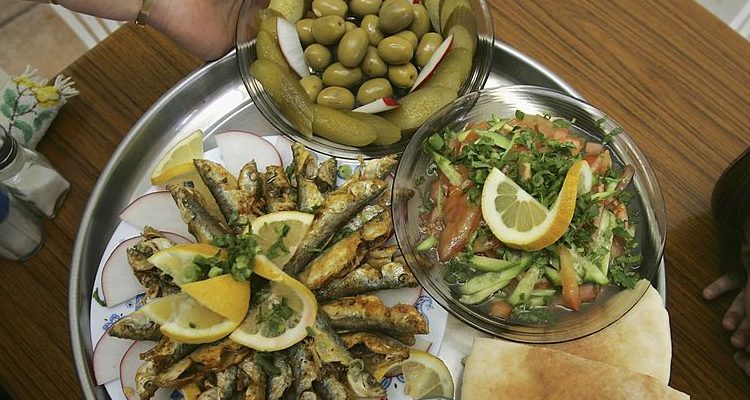 Mediterranean diet to help heart health and life longevity